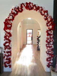 4 Festive DIY Christmas Decorations - ravenelysetv.com